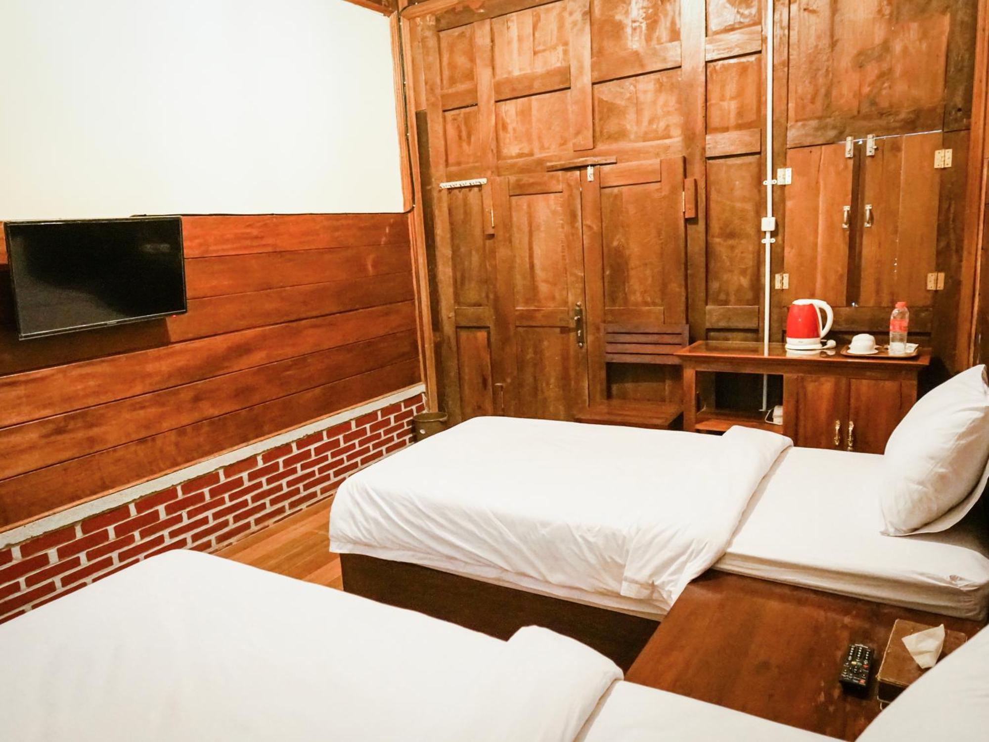 Pendhapa Art Space - Pas Limasan Homestay Prawirotaman Esterno foto