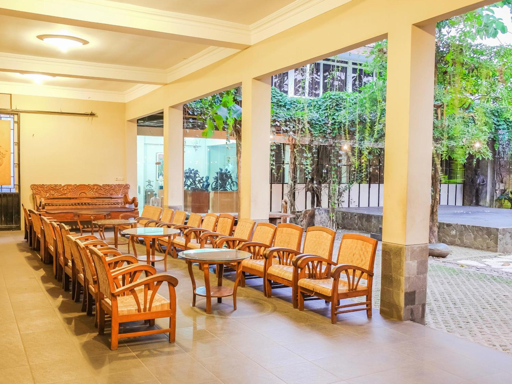 Pendhapa Art Space - Pas Limasan Homestay Prawirotaman Esterno foto