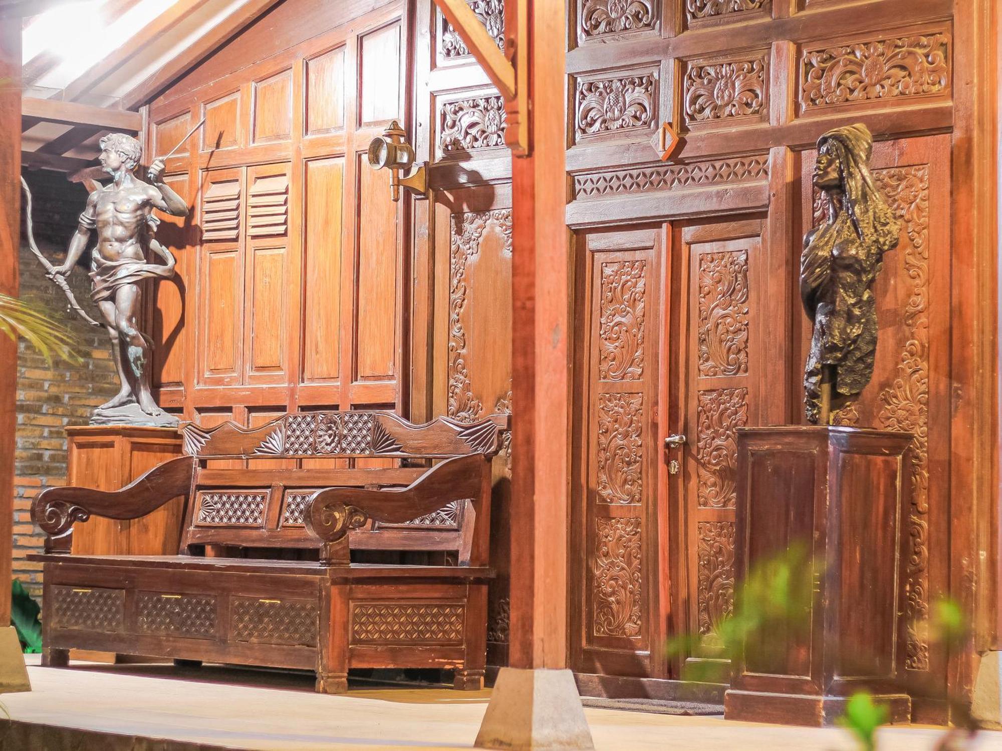 Pendhapa Art Space - Pas Limasan Homestay Prawirotaman Esterno foto